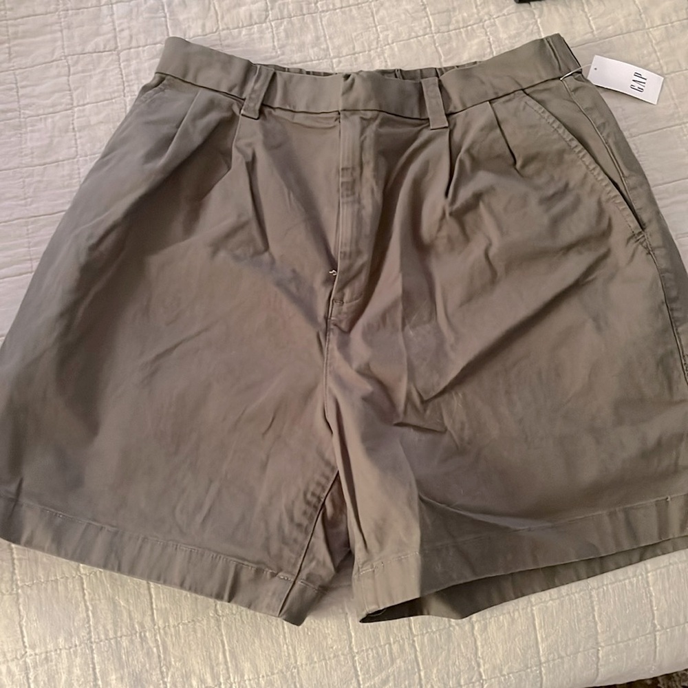 Gap Shorts